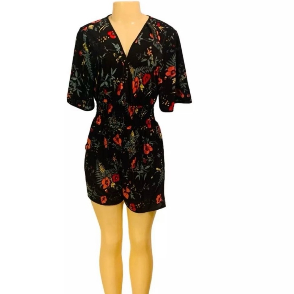 C-Mode Sz S/M Women Floral Romper